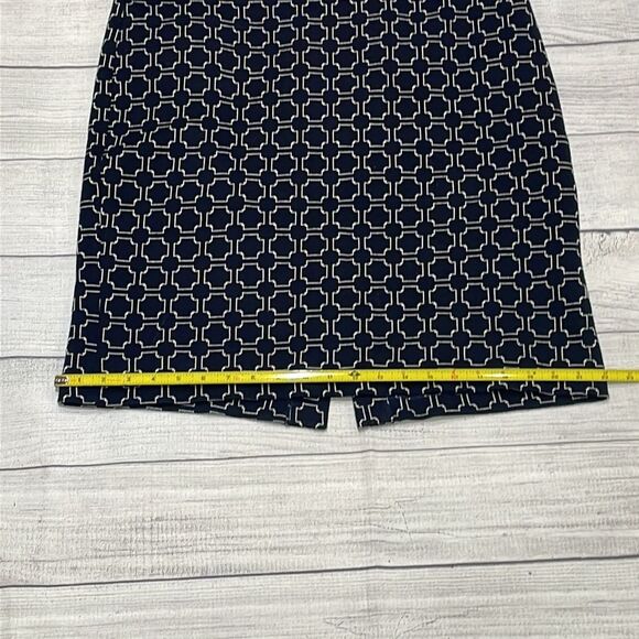 Talbots Pencil Skirt Womens size 12. Navy blue with white geometric pattern - Picture 7 of 8